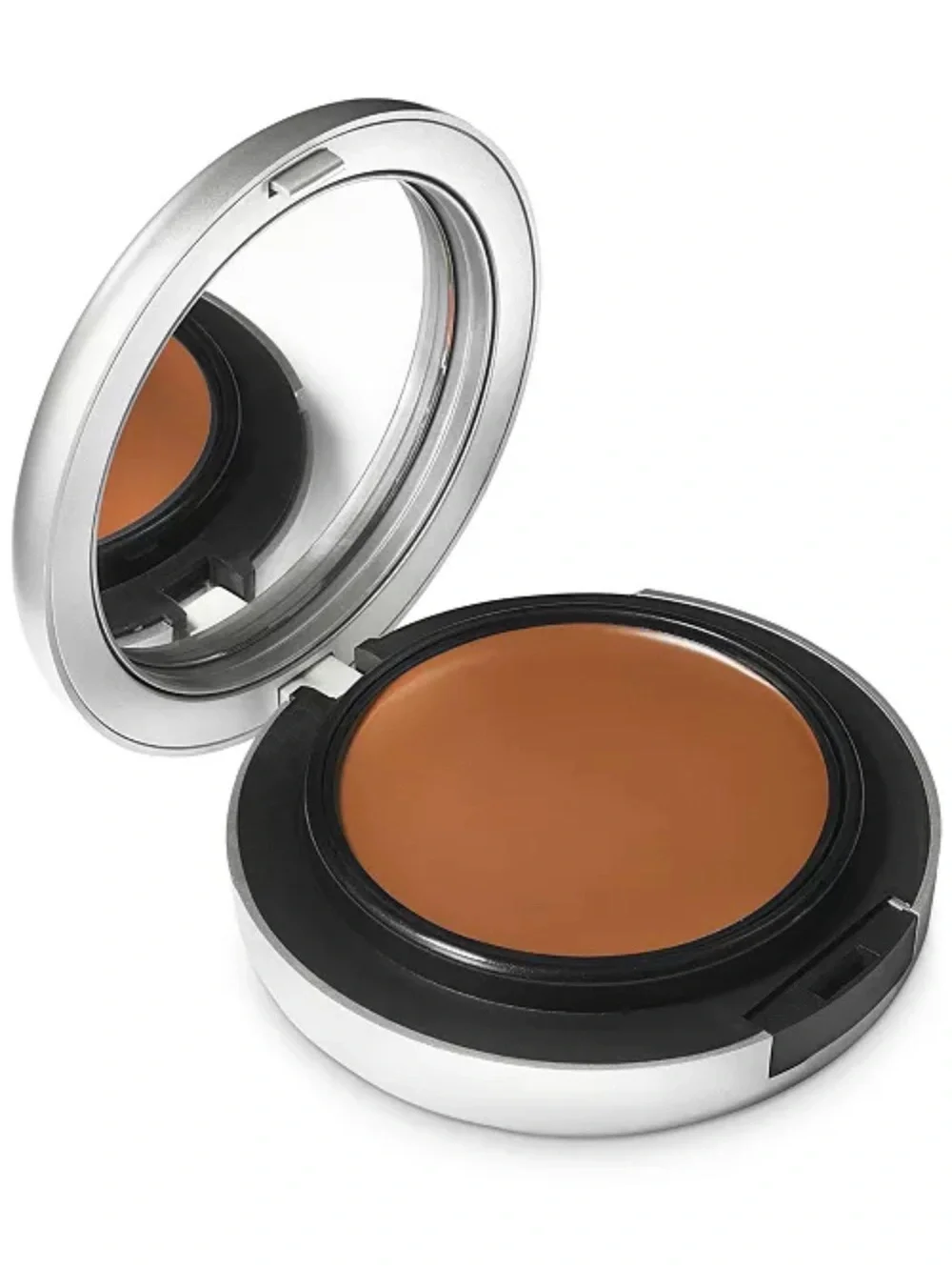 MAC Cosmetics nc50—> rich